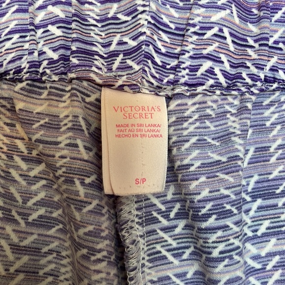 Victoria Secret Purple Silk Sleep Shorts Size Small - Picture 2 of 2